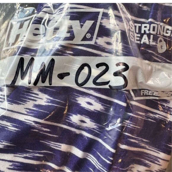 Athleta Purple and White Graphic Design Swim Bottoms in Size Medium - Picture 4 of 4